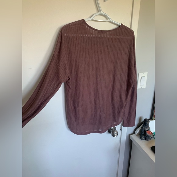 Sz M BUNDLE. Sweaters, cardigan. Hunter green, and maroon colours. - Picture 10 of 10